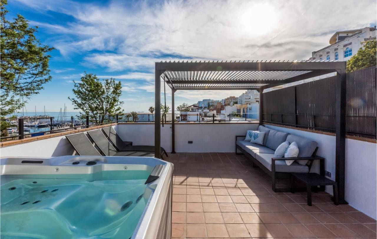 Gorgeous Home In Marbella With Kitchen Eksteriør bilde