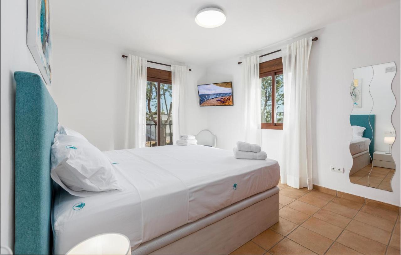 Gorgeous Home In Marbella With Kitchen Eksteriør bilde